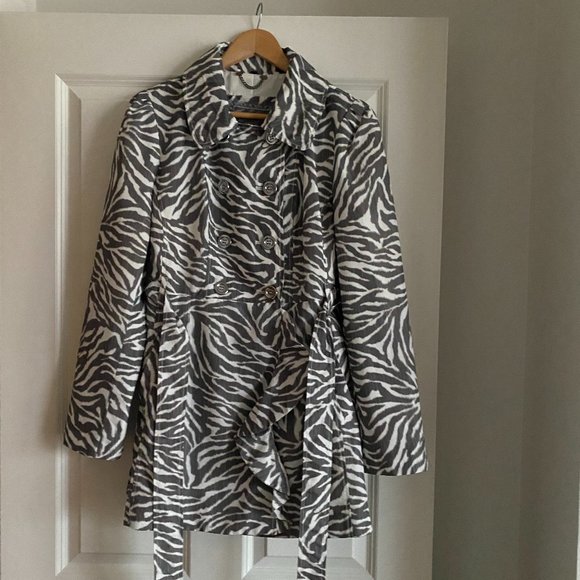 Guess Jackets & Blazers - Guess Zebra Print Trench Coat in Black and White